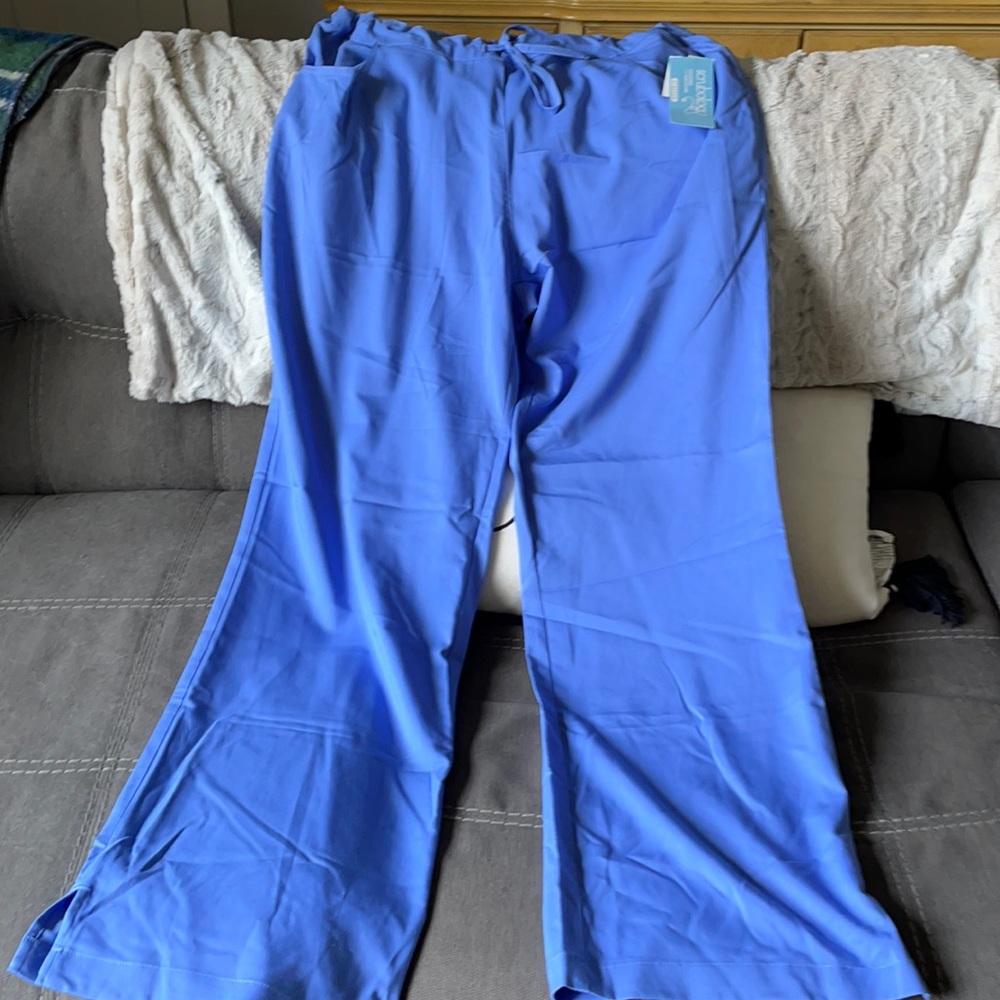 Ocean blue scrub pants size large